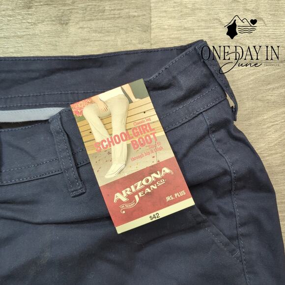 Arizona Jean Co. Juniors Classic Leg School Girl Boot Pants Size 22 - Picture 2 of 6